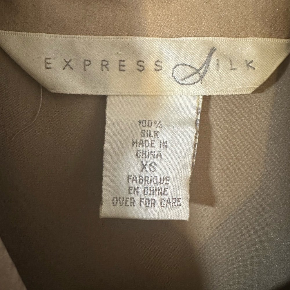 Express 100% Silk Tan Button Down Shirt *callout see pics - Picture 2 of 6